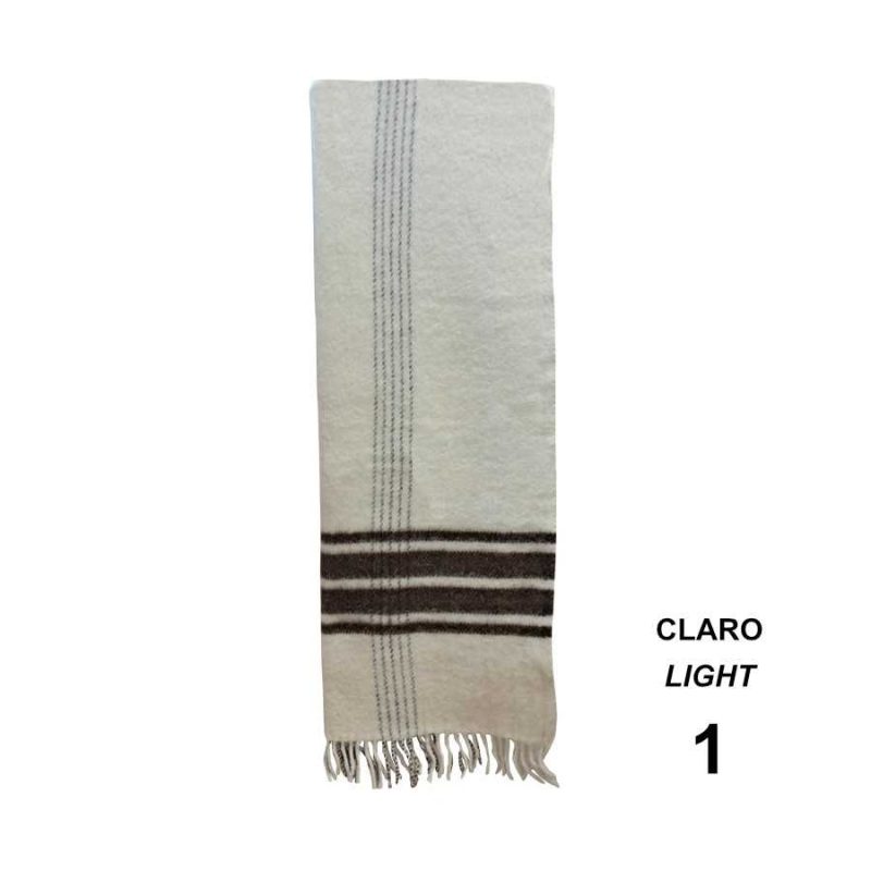 manta-estribera-de-lana-sin-alistar