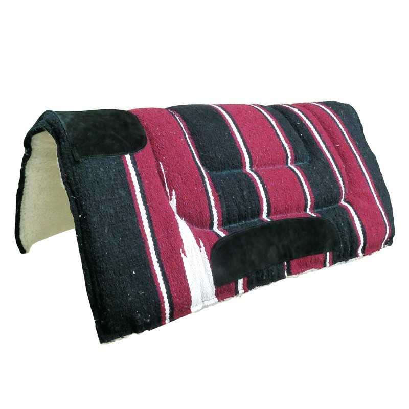 mantilla-western-con-borreguillo mantilla-western-con-borreguillo